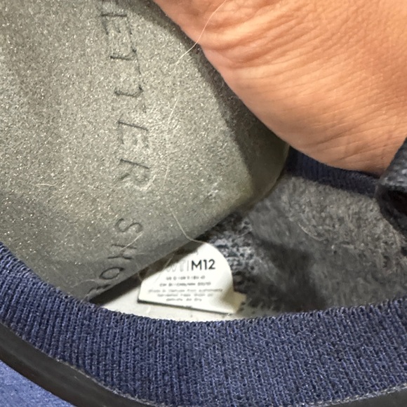 Allbirds Men's Navy and Black Athletic Shoes - Picture 7 of 7